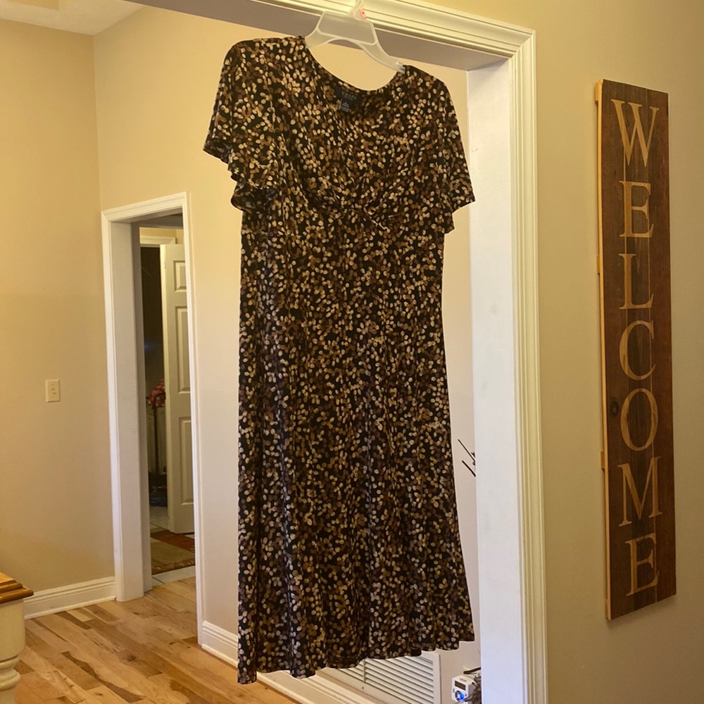 Womens Chaps dress. Size Large.